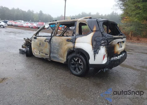 2025 Subaru Forester z USA, uszkodzony, nr VIN JF2SLDAC8SH531940